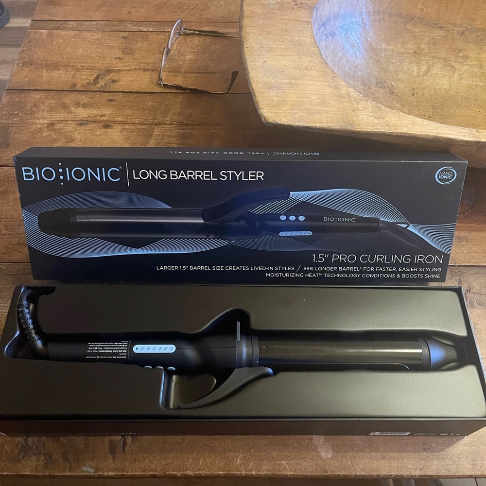 Bio Ionic Long Barrel 1.5 in